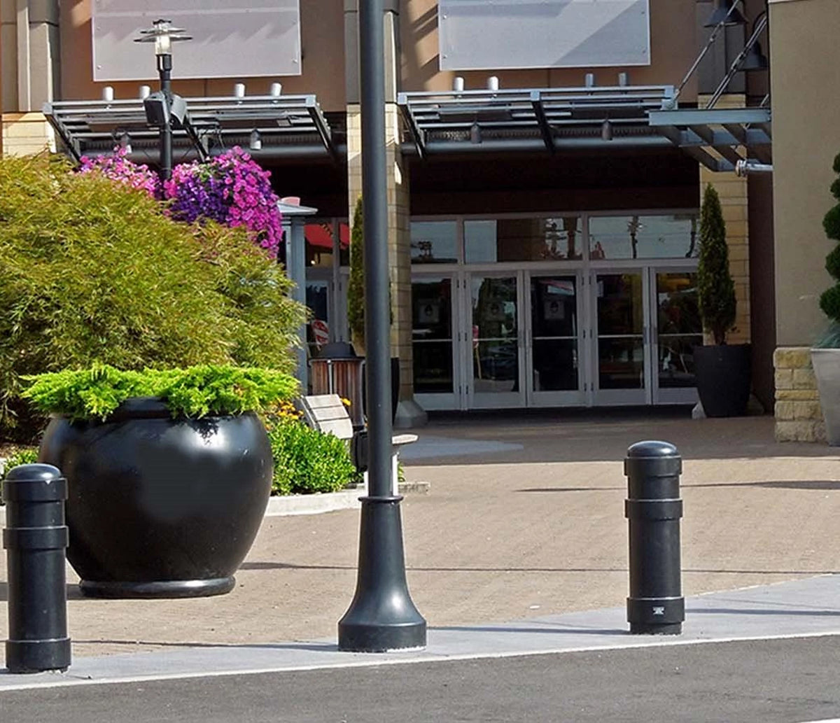 B-1 Bollard additional image 1